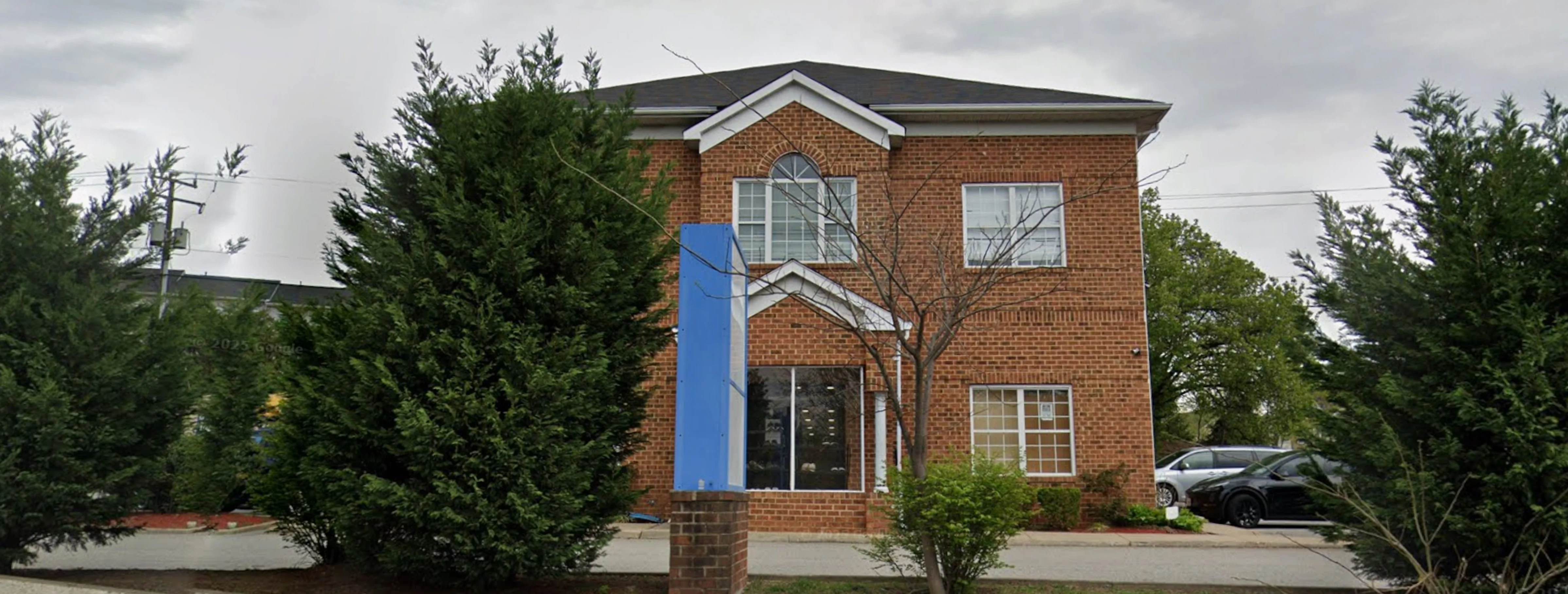 Exterior view of Madinatul Uloom Woodbridge building